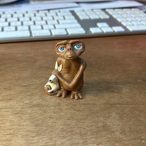 E.T. With Rabbit